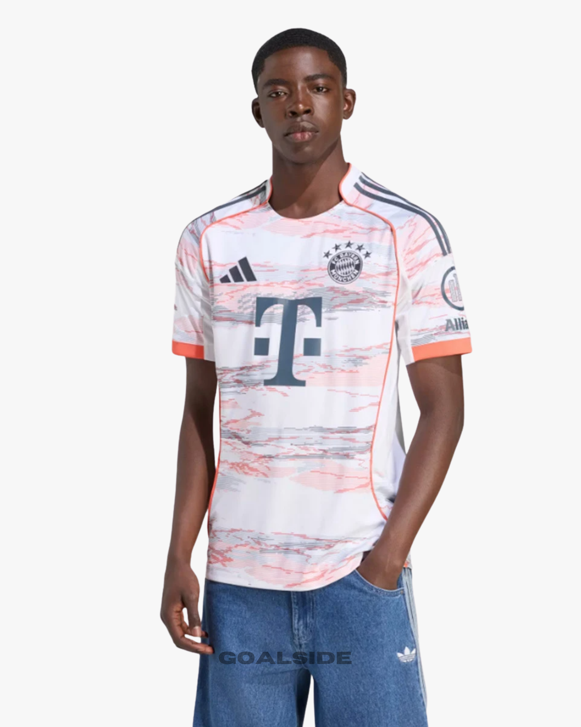 BAYERN MUNICH AWAY 25/26